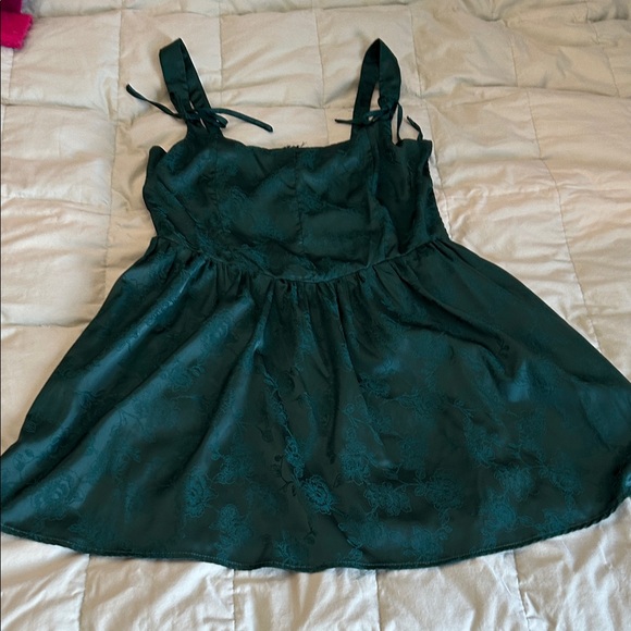 Francesca's Collections Dresses & Skirts - Dark Green Sleeveless Dress